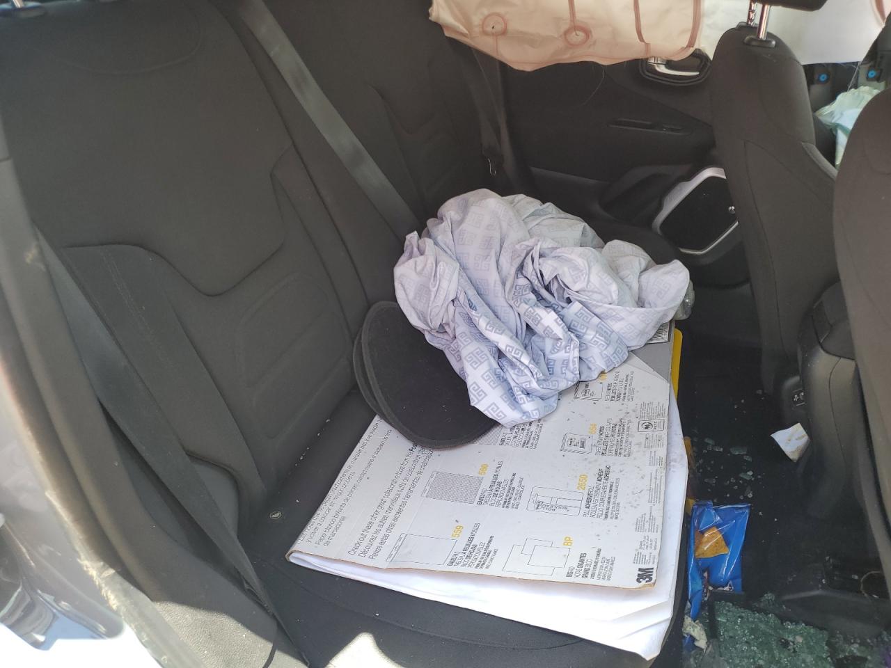 2018 Jeep Renegade Latitude VIN: ZACCJBBBXJPH95543 Lot: 62154154