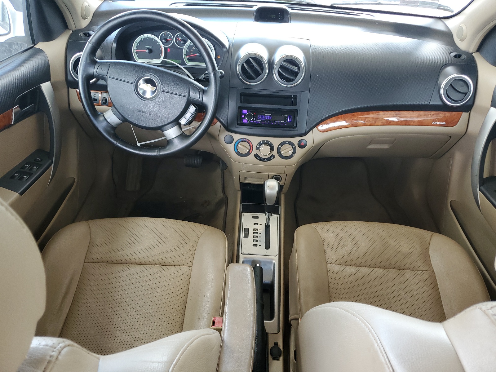 KL1TG6DE0BB251438 2011 Chevrolet Aveo Lt