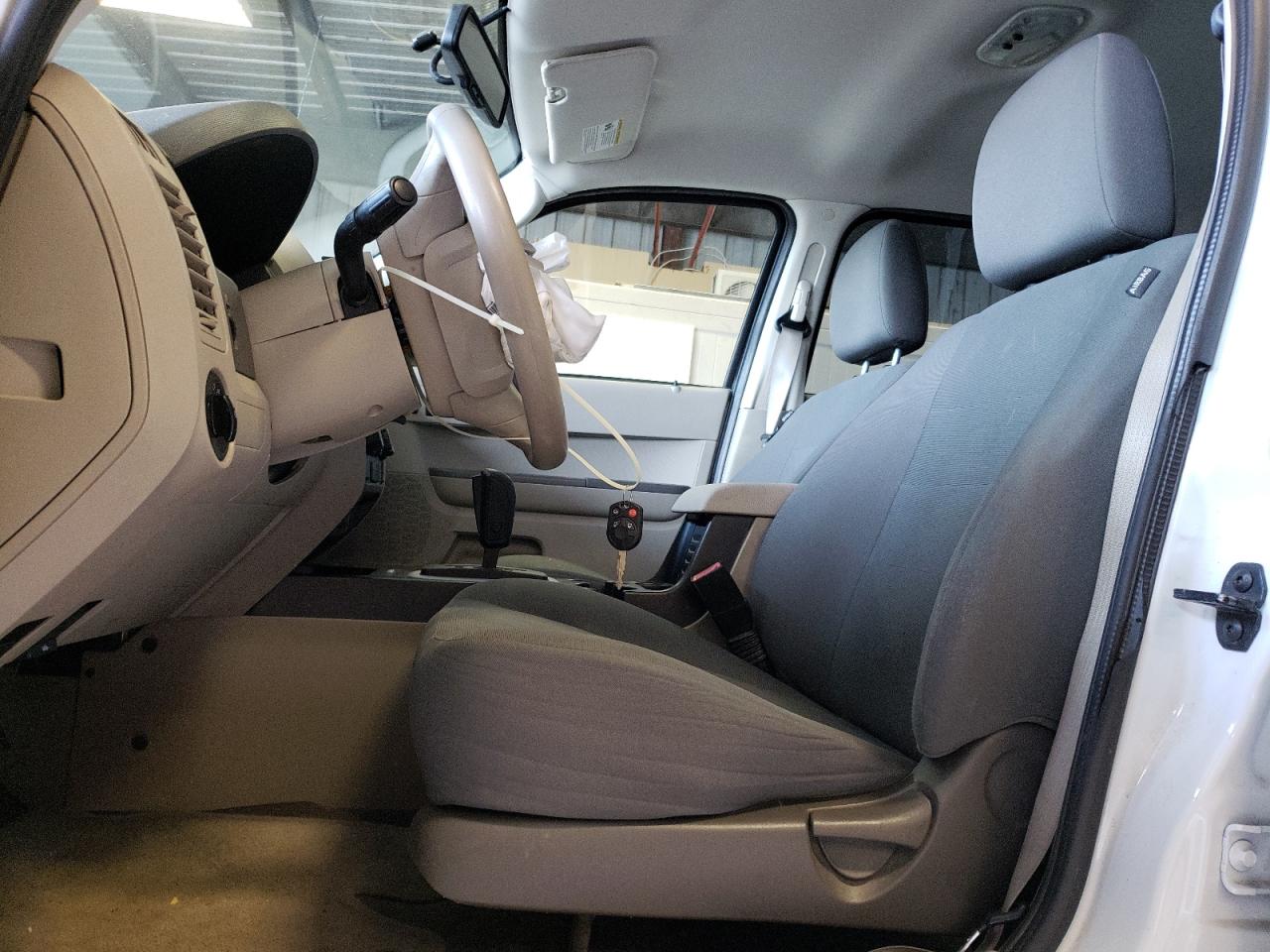 2010 Ford Escape Xls VIN: 1FMCU9C78AKB18636 Lot: 64177824