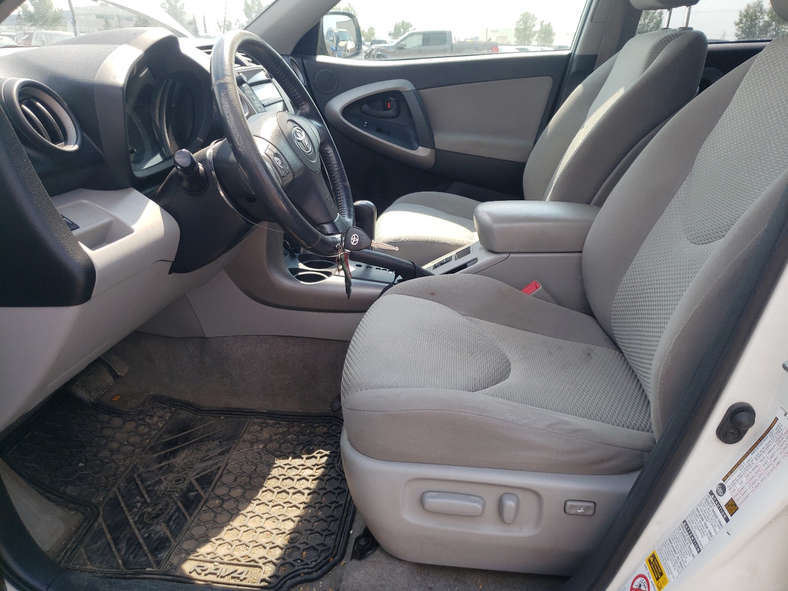 JTMBD31V785185381 2008 Toyota Rav4 Limited