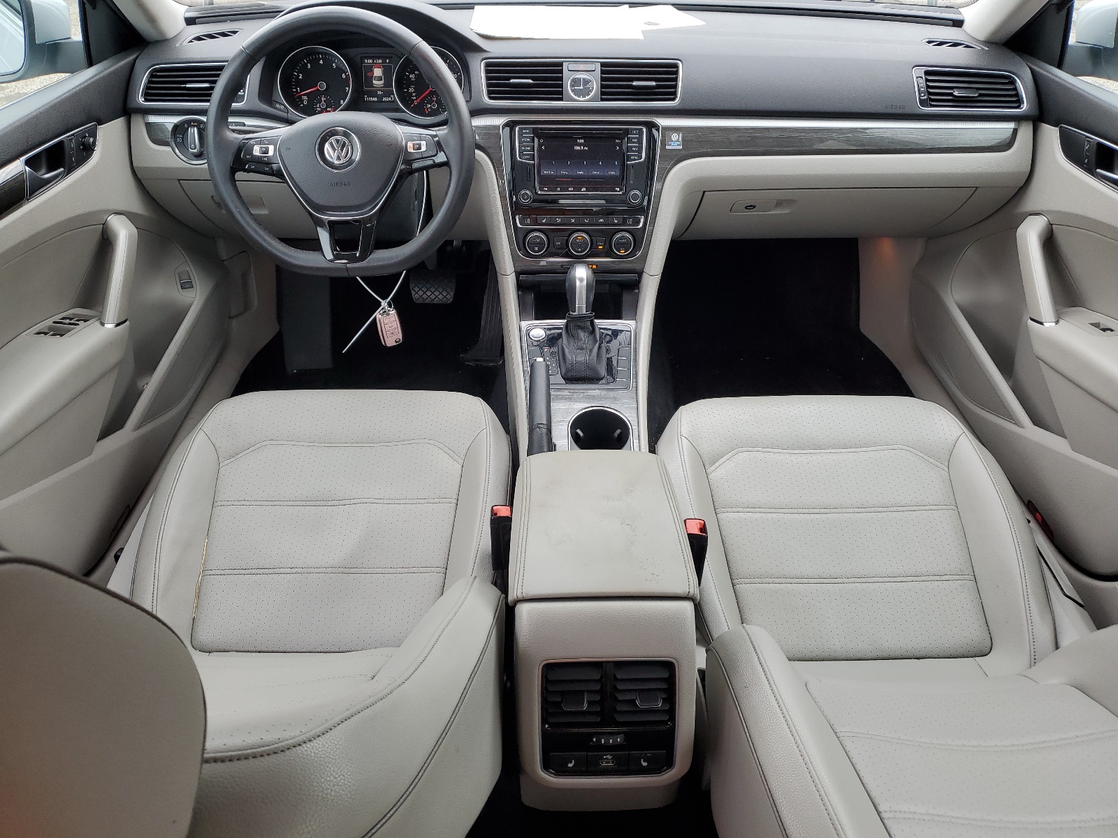 1VWGT7A39HC057859 2017 Volkswagen Passat Se