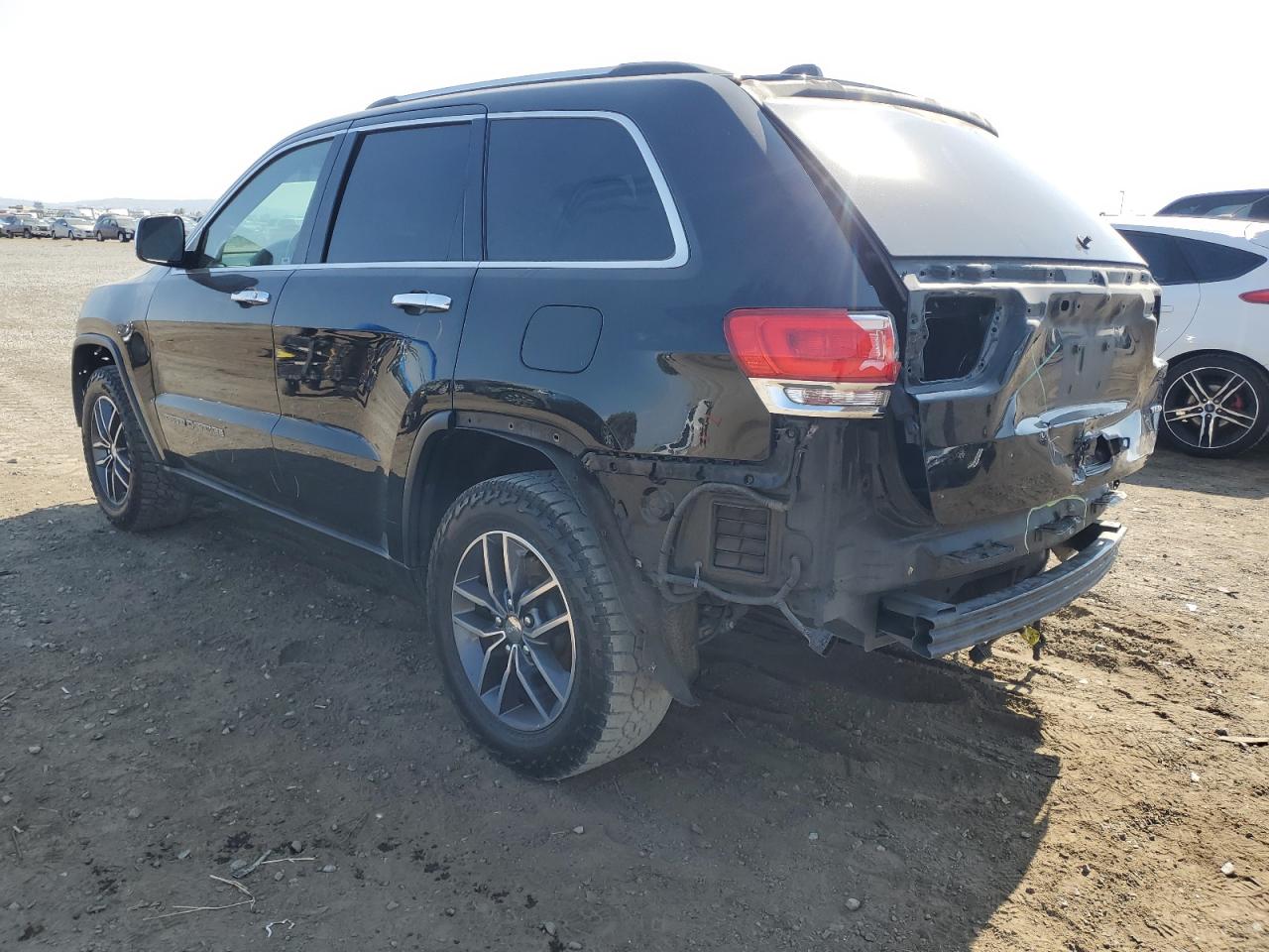 2018 Jeep Grand Cherokee Limited VIN: 1C4RJEBG2JC132060 Lot: 63679644