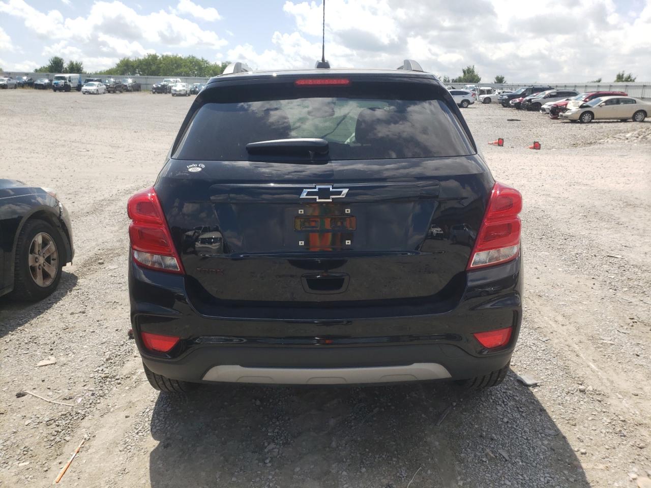 3GNCJLSB9LL172682 2020 Chevrolet Trax 1Lt