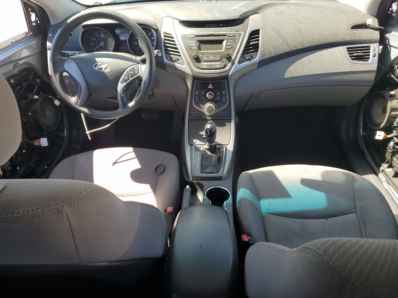 5NPDH4AE9GH770366 2016 Hyundai Elantra Se