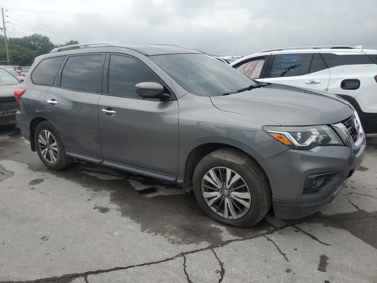 2018 Nissan Pathfinder S vin: 5N1DR2MM8JC625256