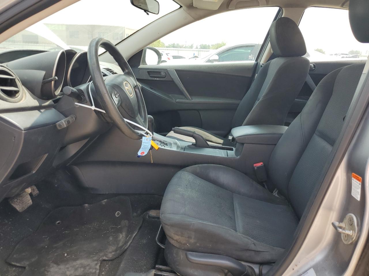 2010 Mazda 3 I VIN: JM1BL1SFXA1105860 Lot: 64983784