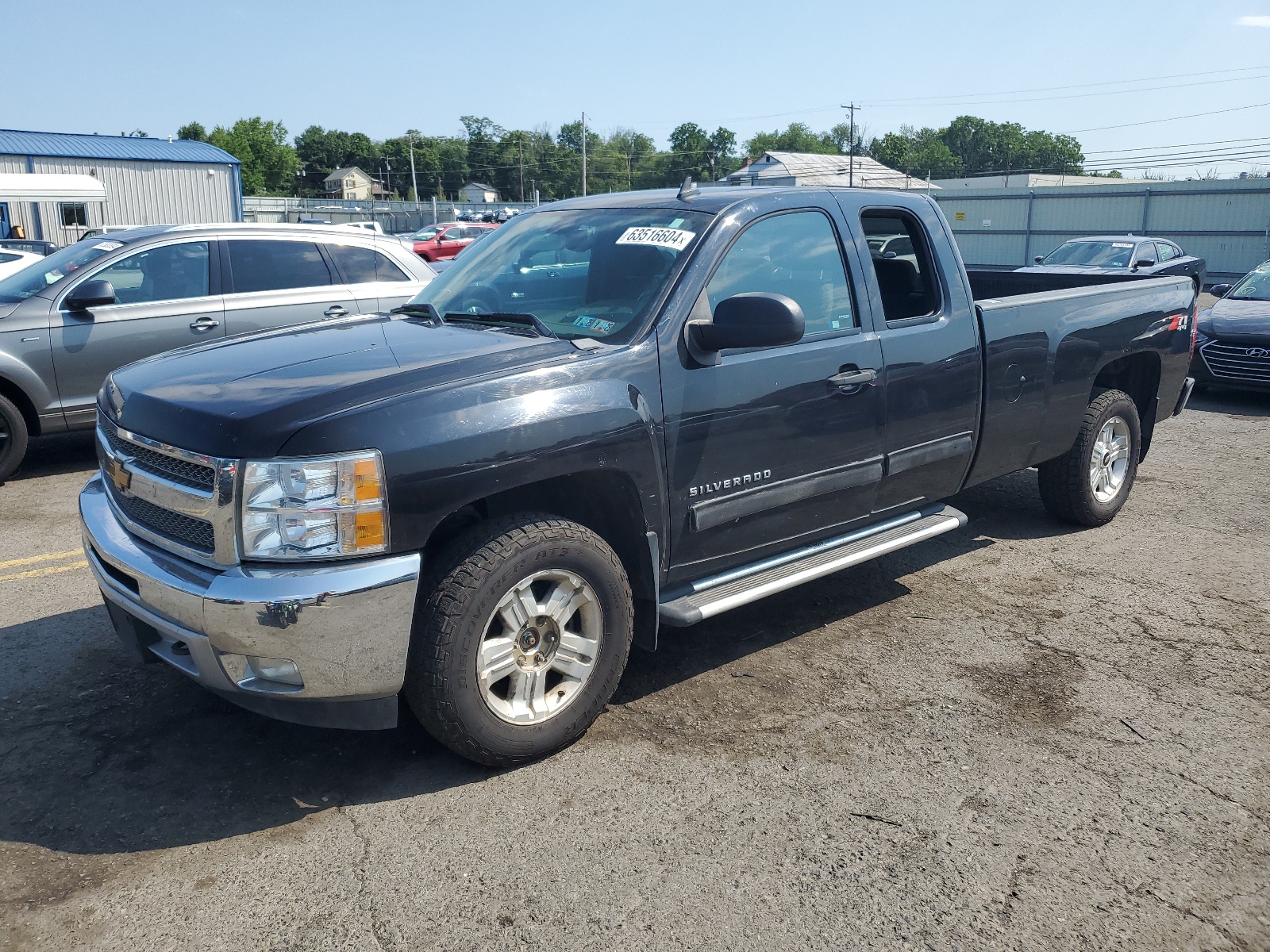 2013 Chevrolet Silverado K1500 Lt vin: 1GCRKSE06DZ333696