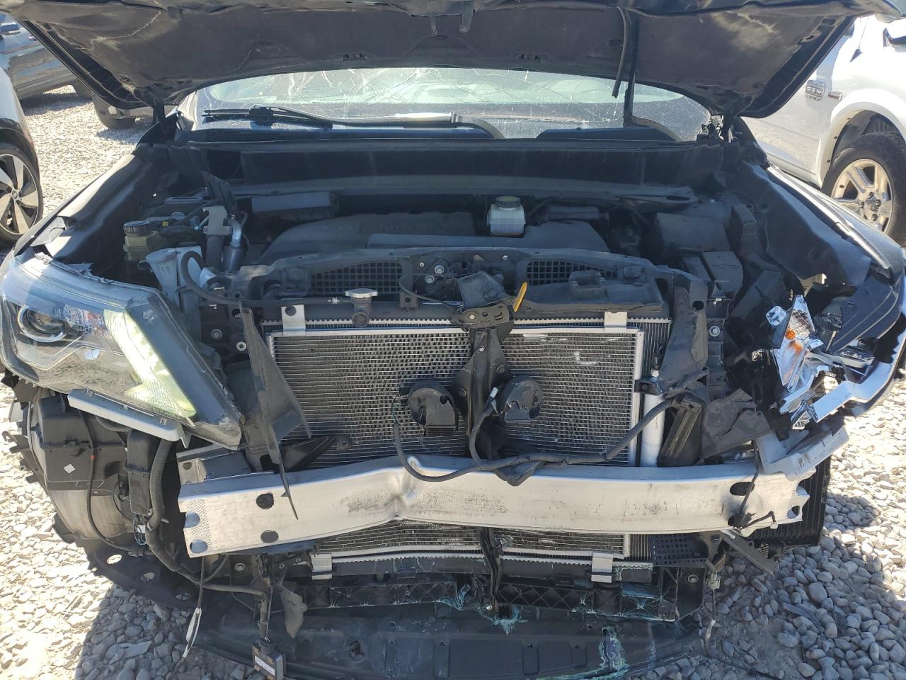 2019 Nissan Pathfinder S VIN: 5N1DR2MM7KC621555 Lot: 61639374