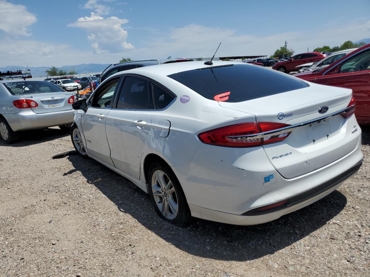 3FA6P0LU9JR173494 2018 FORD FUSION - Image 2