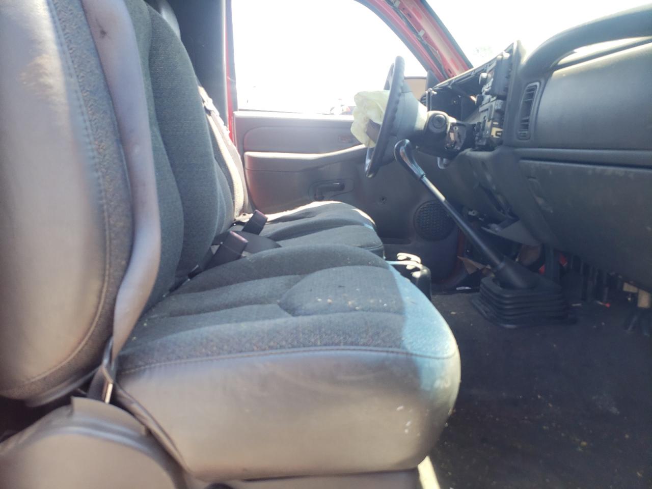 2004 GMC New Sierra C1500 VIN: 1GTEC14X74Z329306 Lot: 64211084