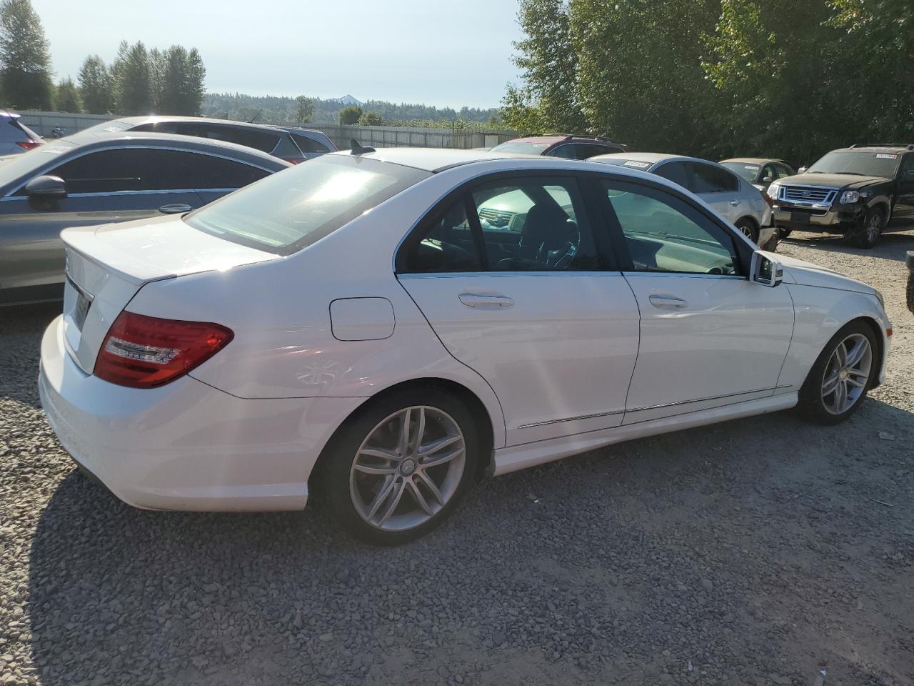 2014 Mercedes-Benz C-klasse - Image 3
