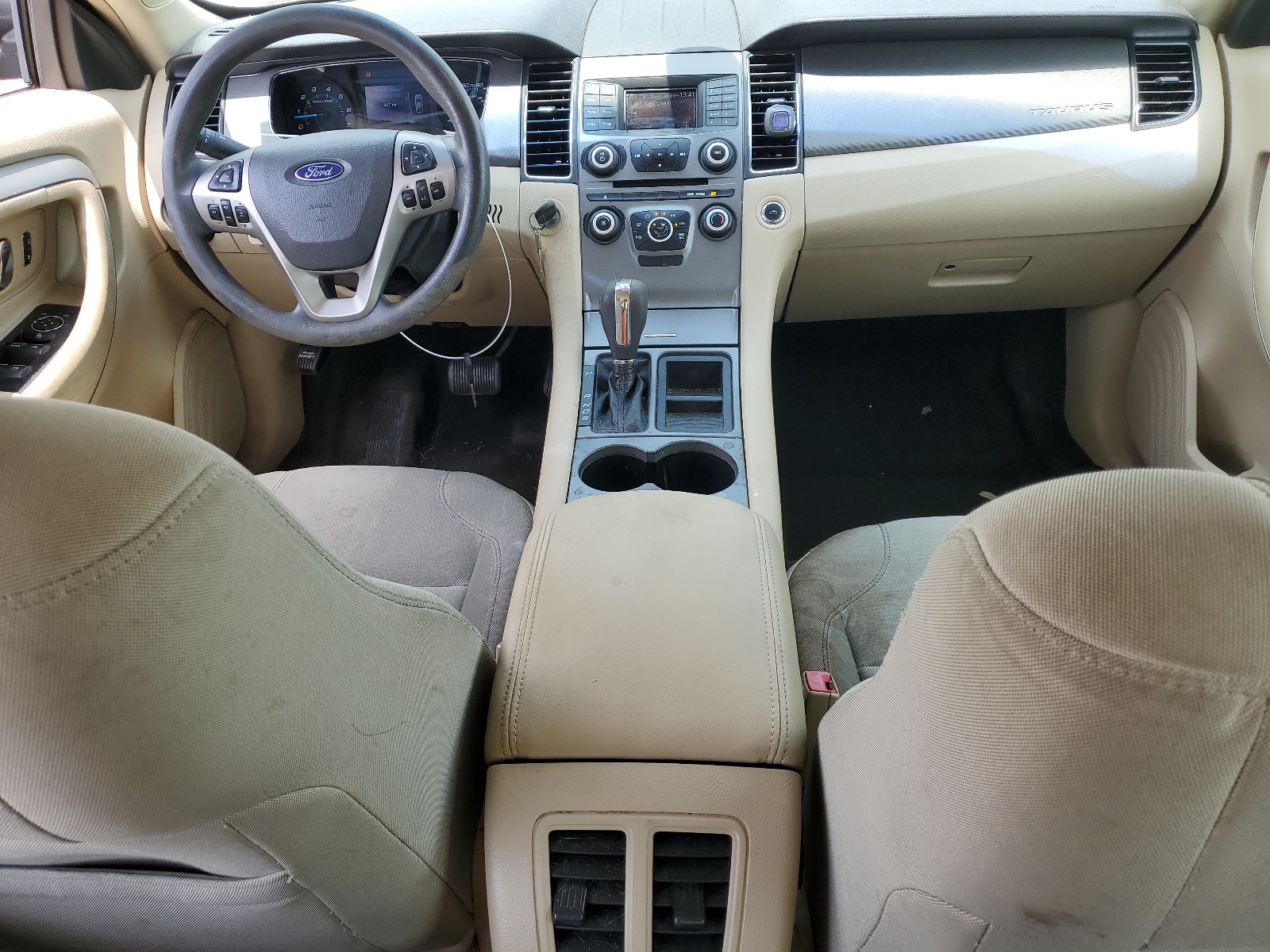 1FAHP2D84EG125873 2014 Ford Taurus Se