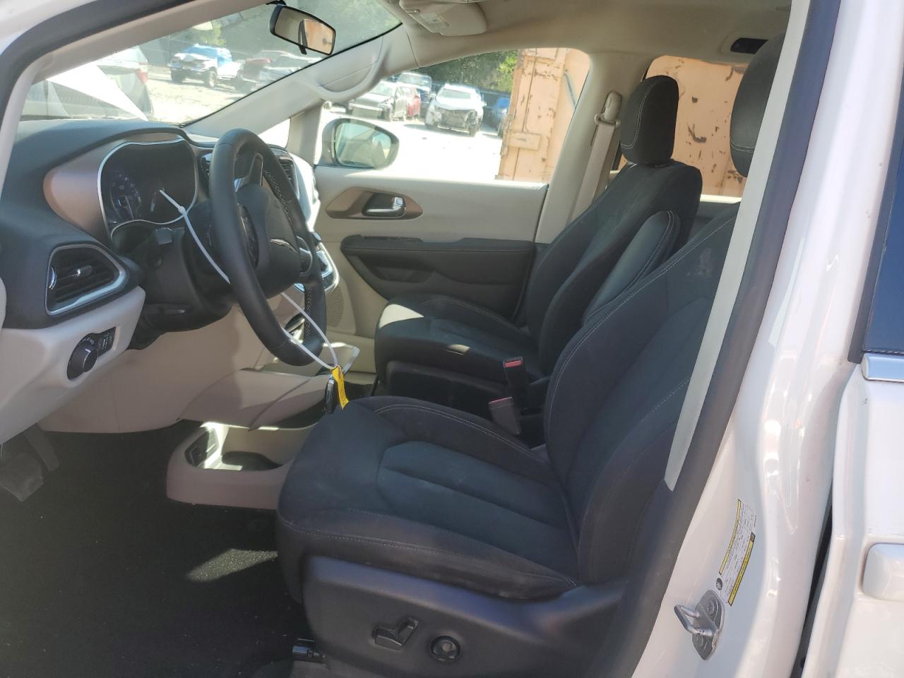 2022 Chrysler Voyager Lx VIN: 2C4RC1CG5NR204416 Lot: 61958054