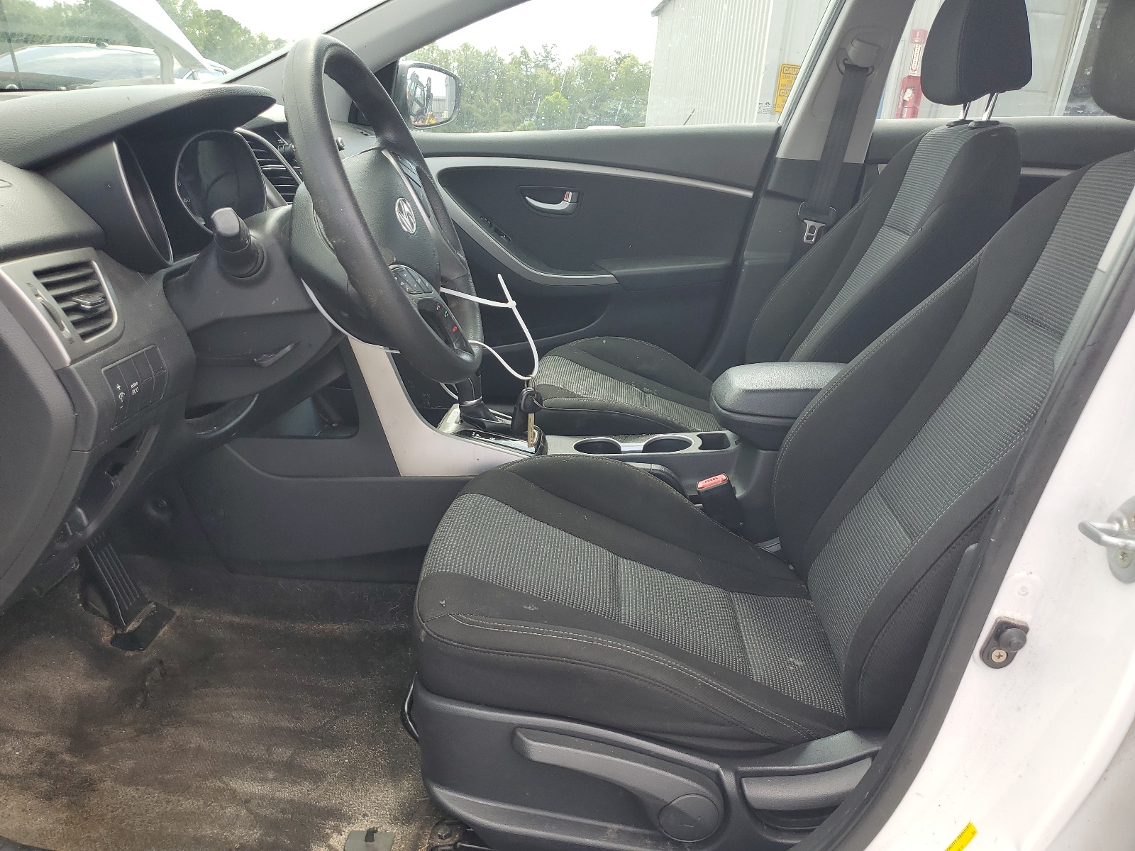 KMHD35LH1HU375323 2017 Hyundai Elantra Gt