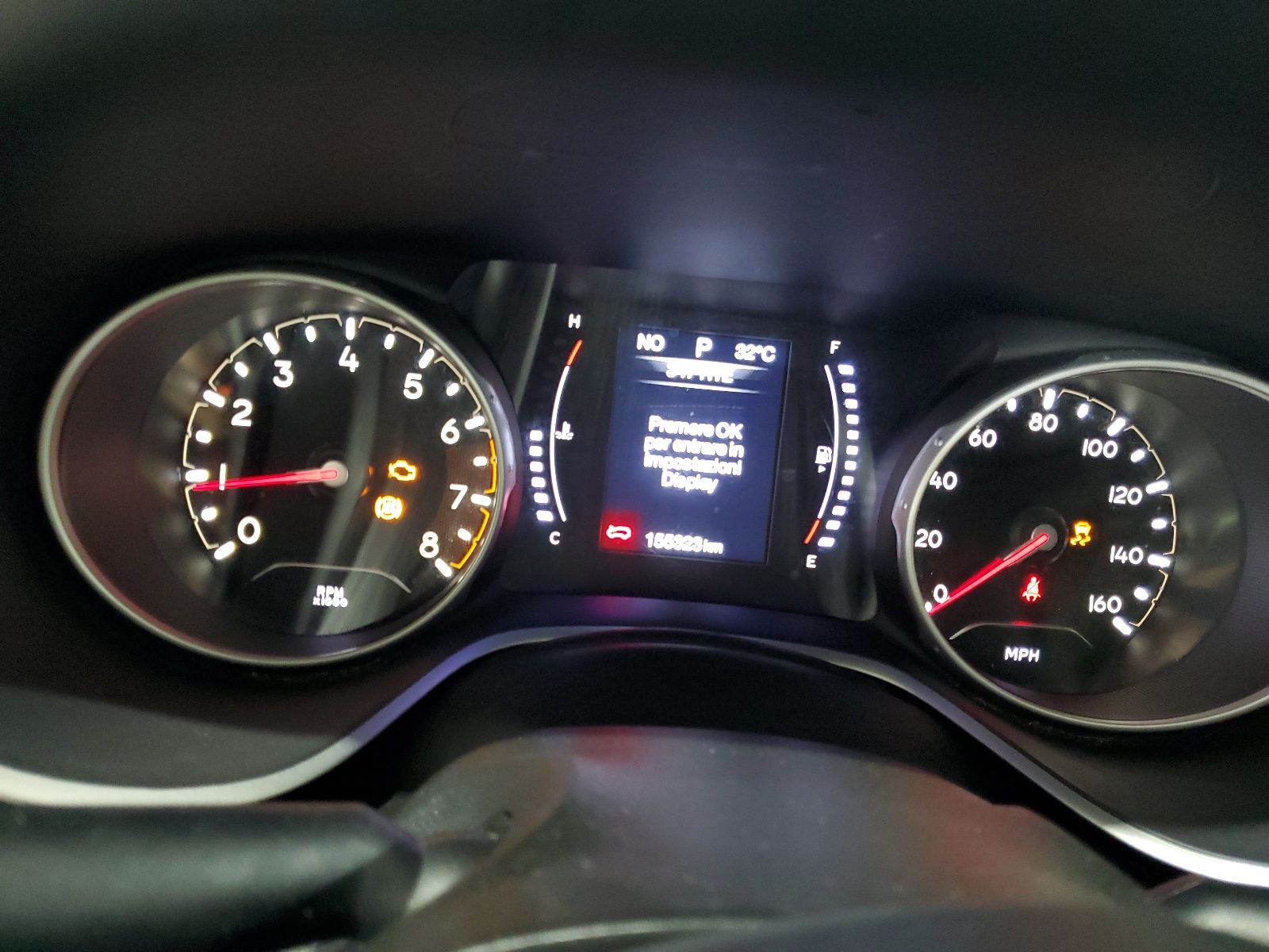 3C4NJDBBXKT813716 2019 Jeep Compass Latitude