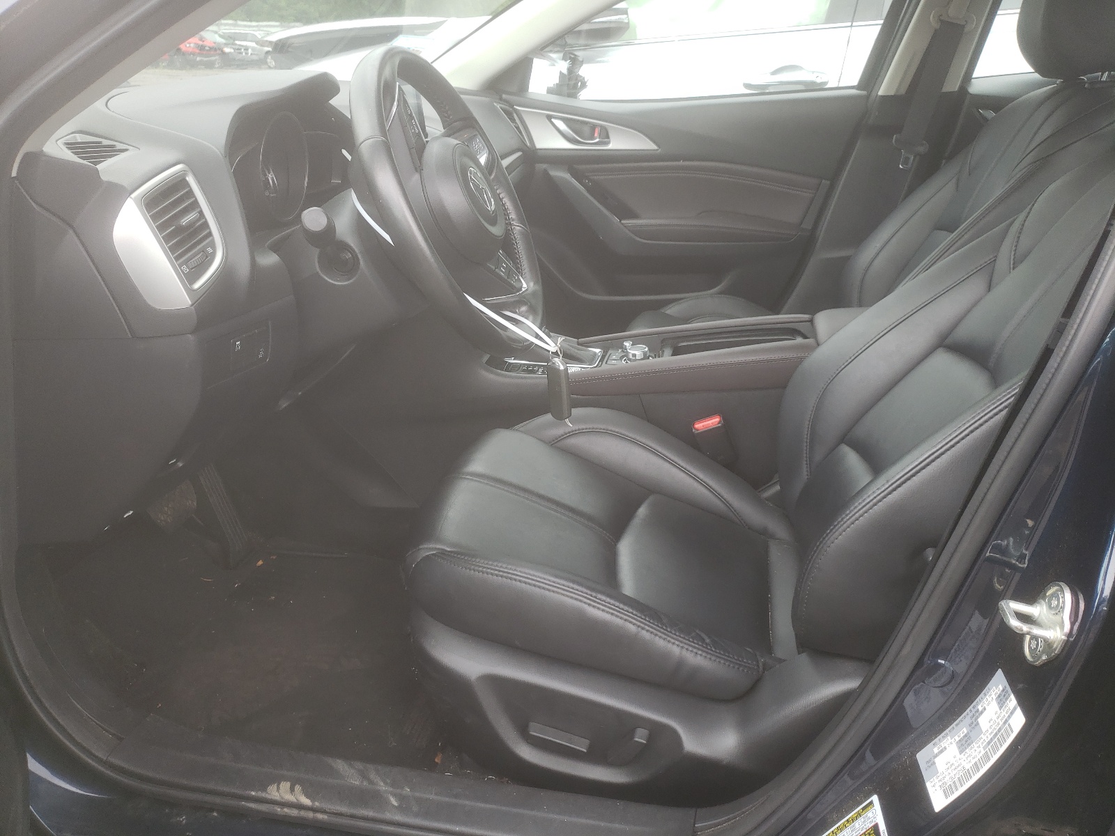 3MZBN1V38JM191536 2018 Mazda 3 Touring