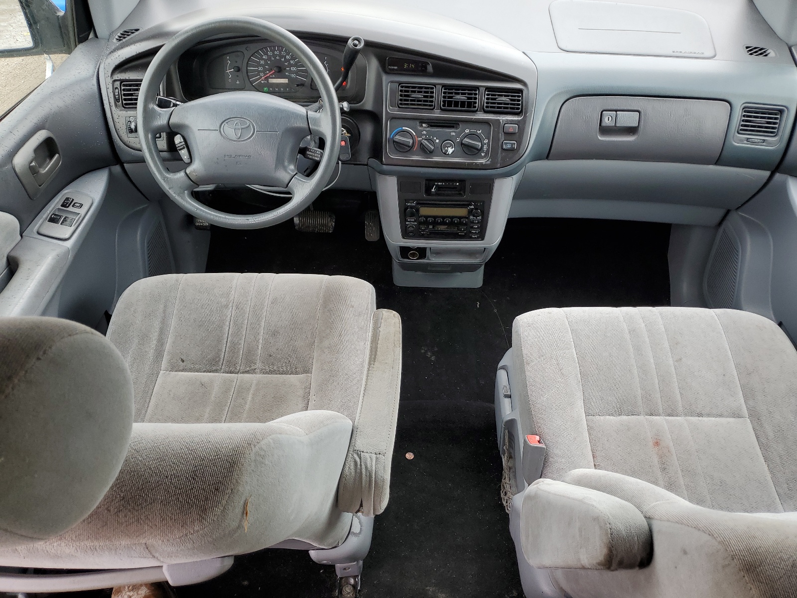 4T3ZF19C8YU314981 2000 Toyota Sienna Ce