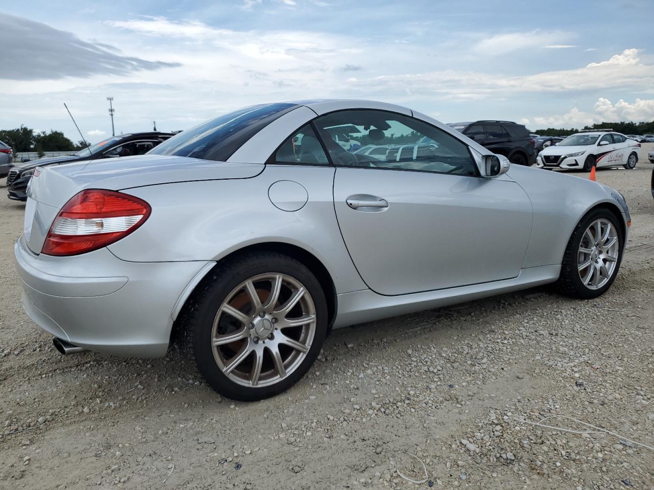 WDBWK56F55F061568 2005 Mercedes-Benz Slk 350