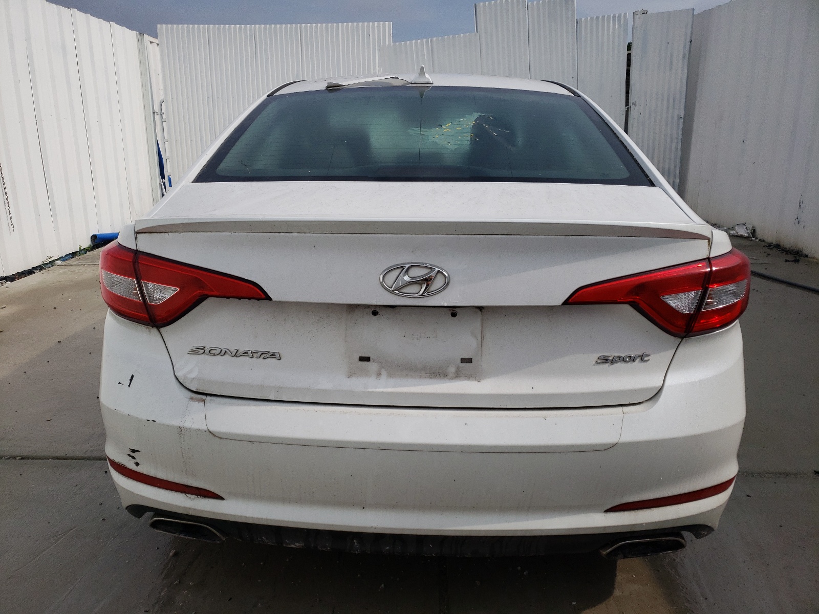5NPE34AF2FH041636 2015 Hyundai Sonata Sport