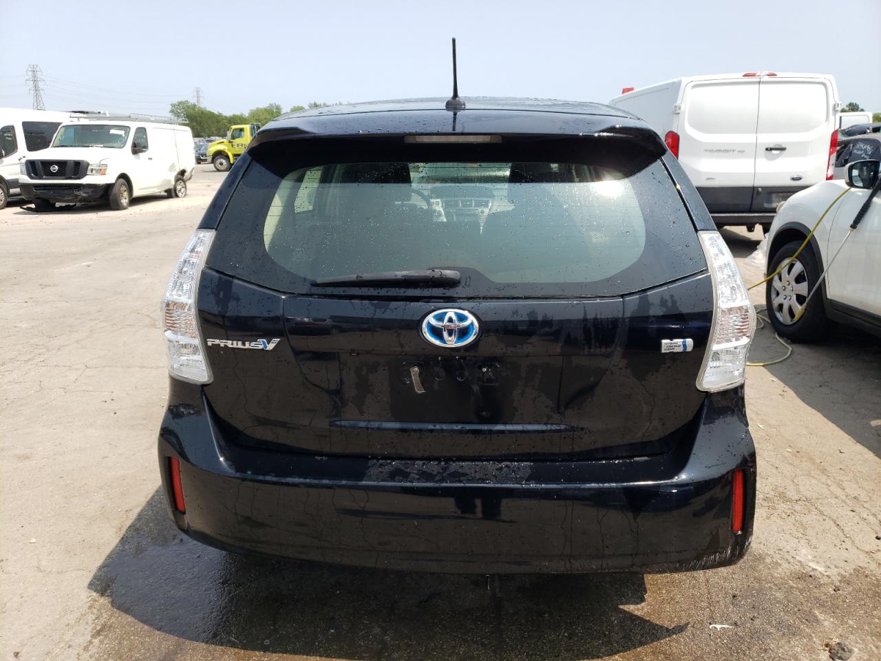 JTDZN3EU8E3357079 2014 Toyota Prius V