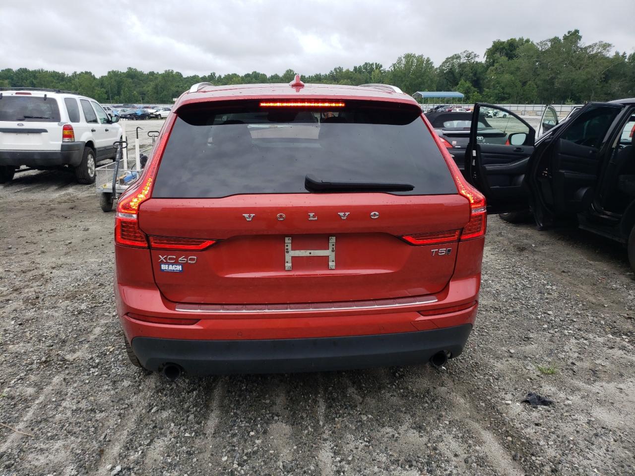 YV4102RK5J1034769 2018 Volvo Xc60 T5 Momentum