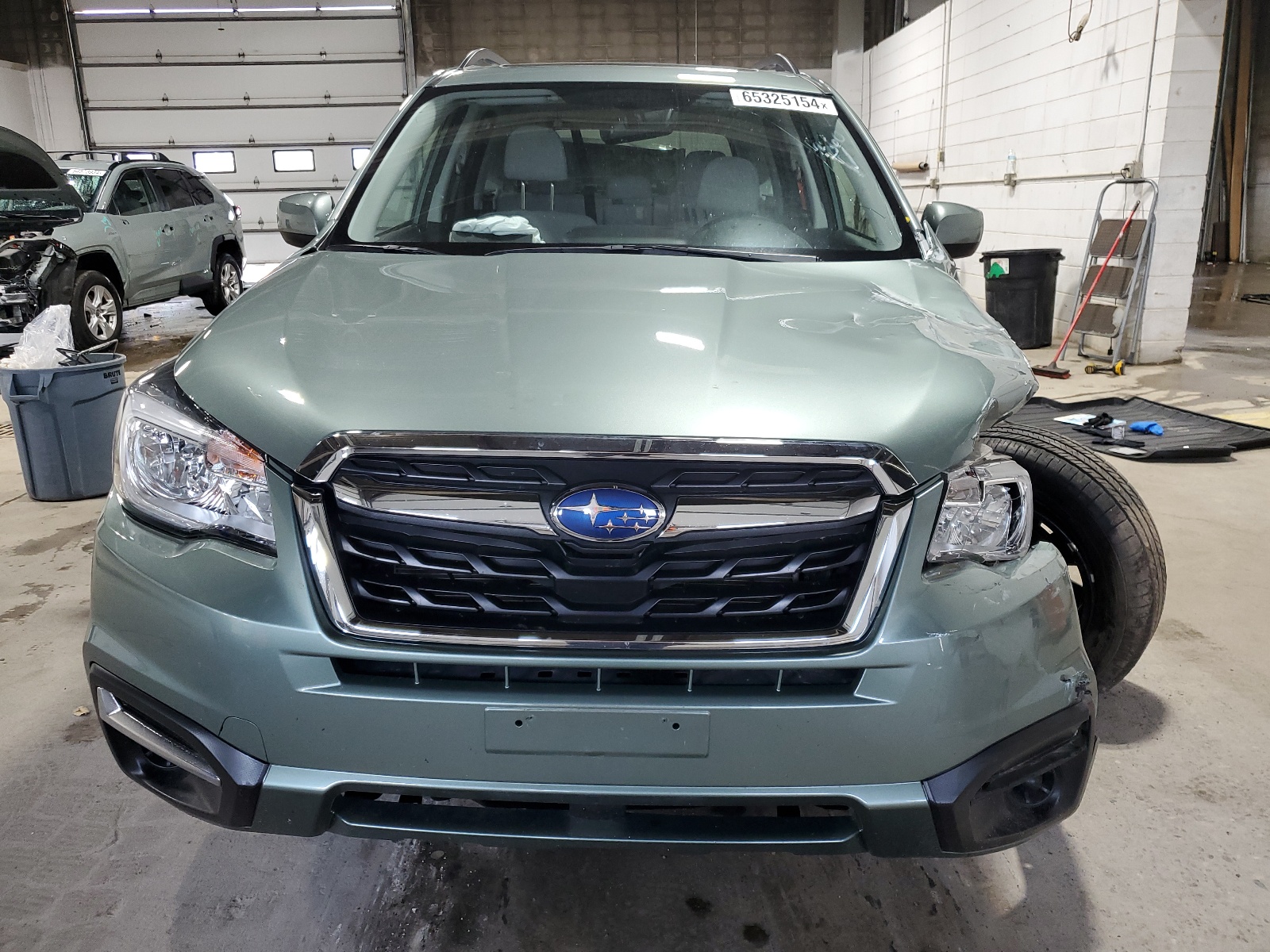 2018 Subaru Forester 2.5I Premium vin: JF2SJAEC6JH434541