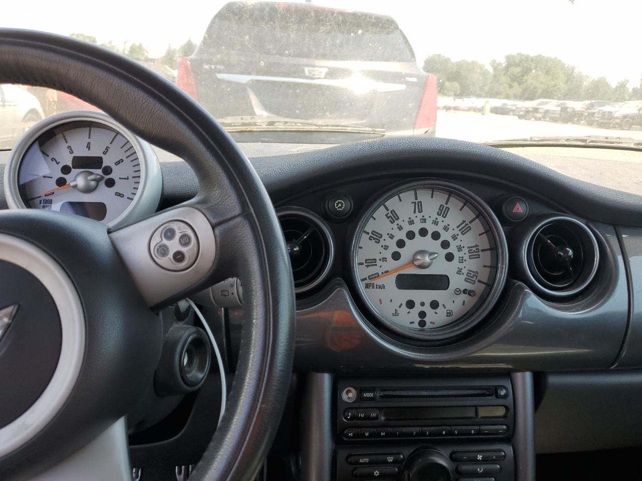 2005 Mini Cooper S VIN: WMWRE33515TD99833 Lot: 63508984