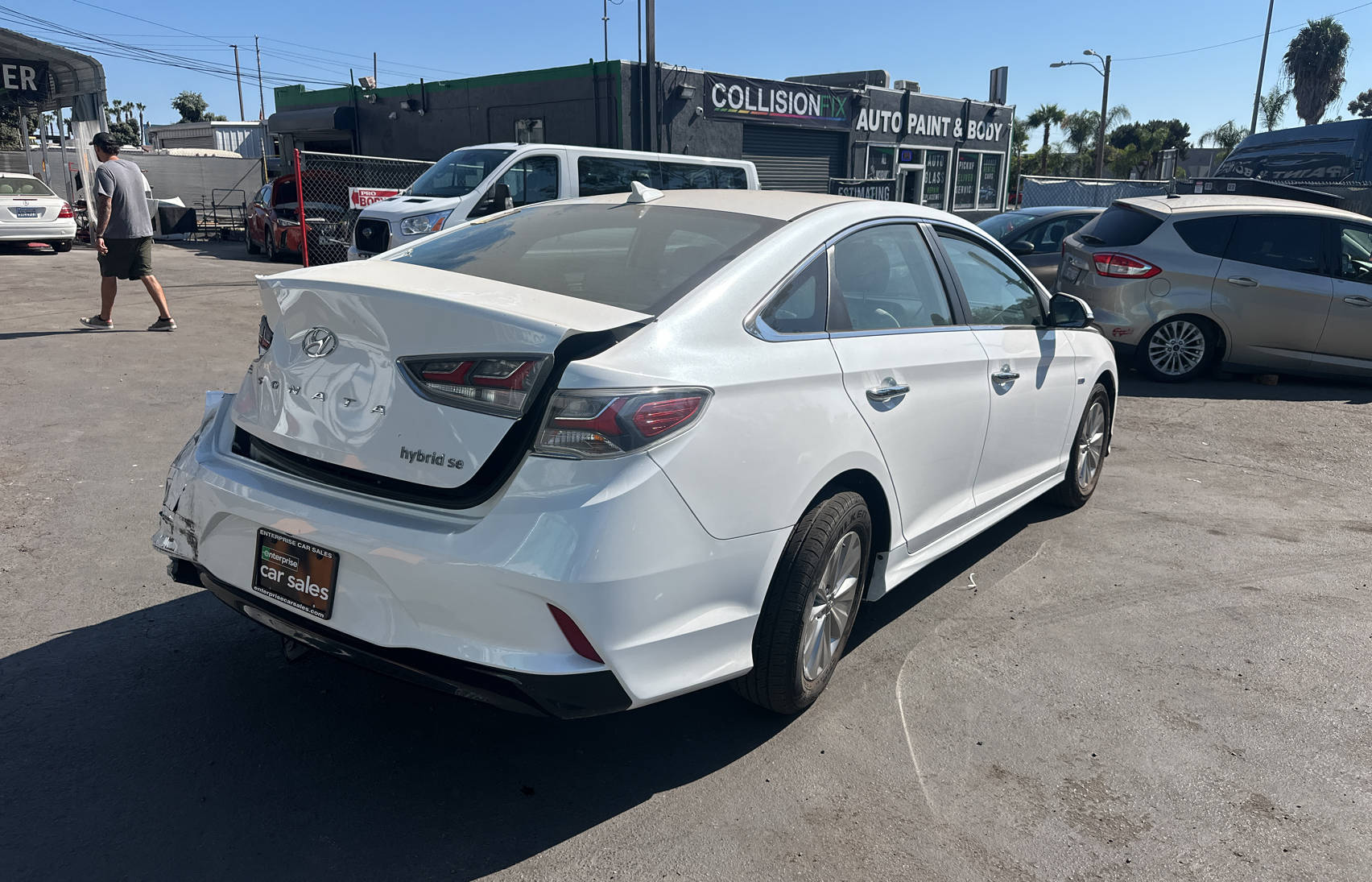 2019 Hyundai Sonata Hybrid vin: KMHE24L38KA088771