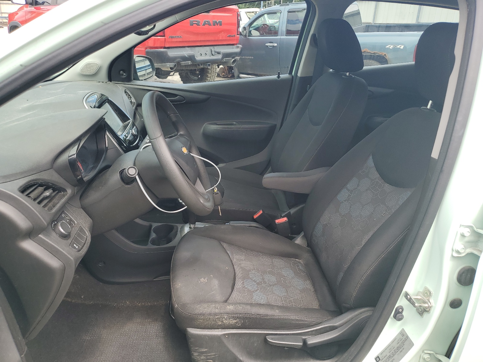 KL8CB6SA8HC732752 2017 Chevrolet Spark Ls