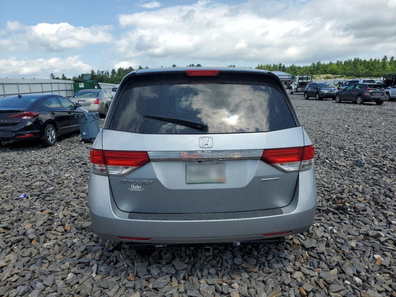 5FNRL5H38GB044981 2016 Honda Odyssey Se