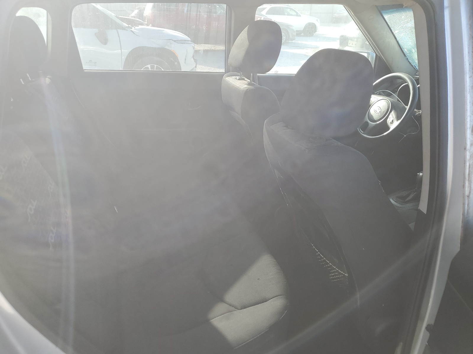 KNDJT2A20B7715913 2011 Kia Soul +