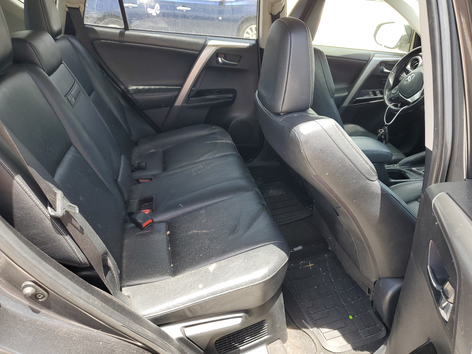 JTMDJREV0GD025488 2016 Toyota Rav4 Hv Limited