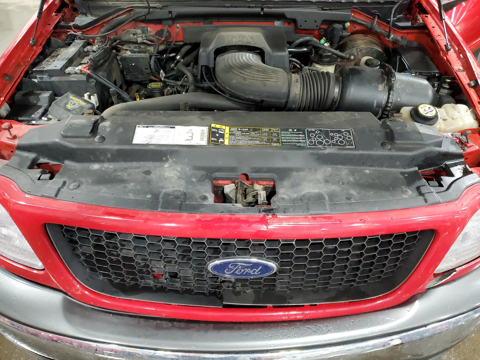 1FTRX18LX2NA35934 2002 Ford F150