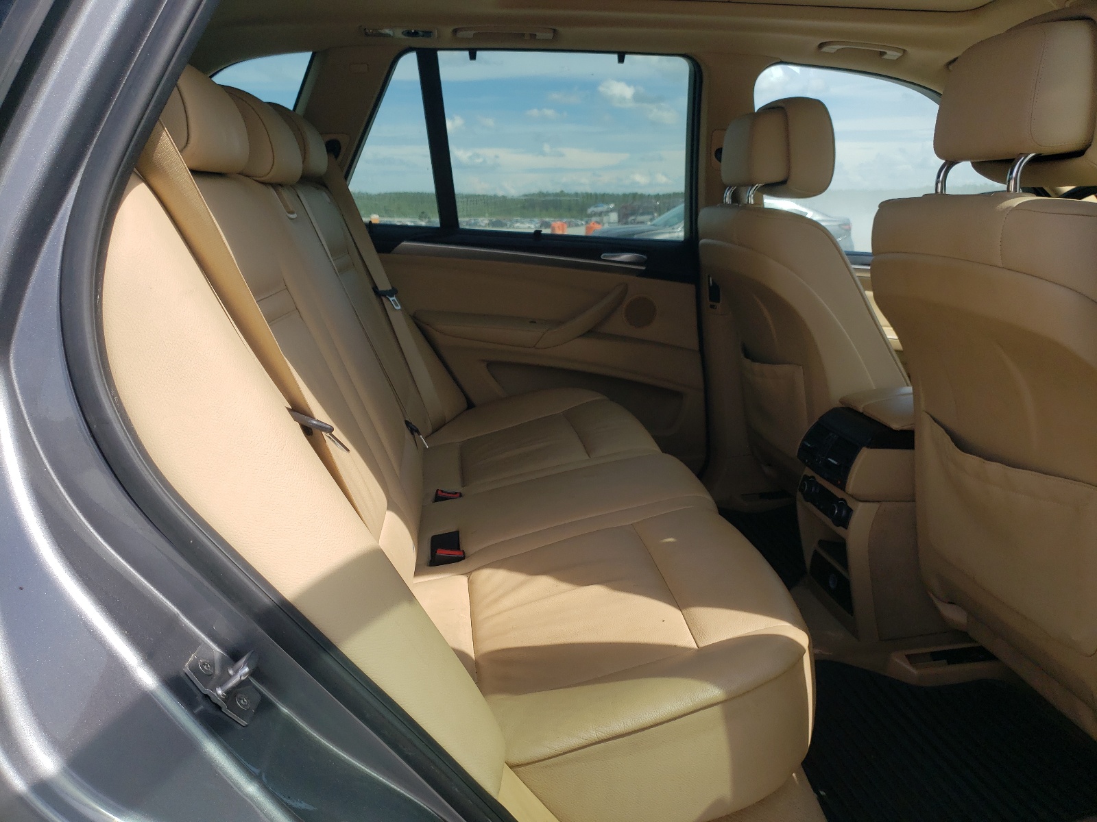 5UXZV4C5XBL404821 2011 BMW X5 xDrive35I