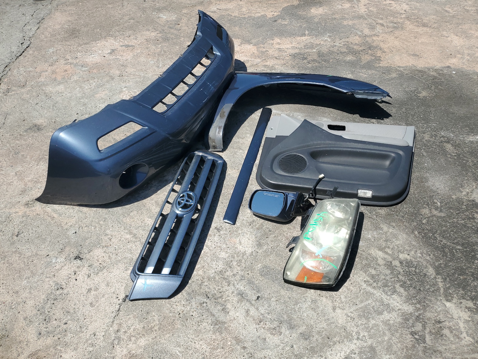 JTEGP21A450057981 2005 Toyota Highlander Limited