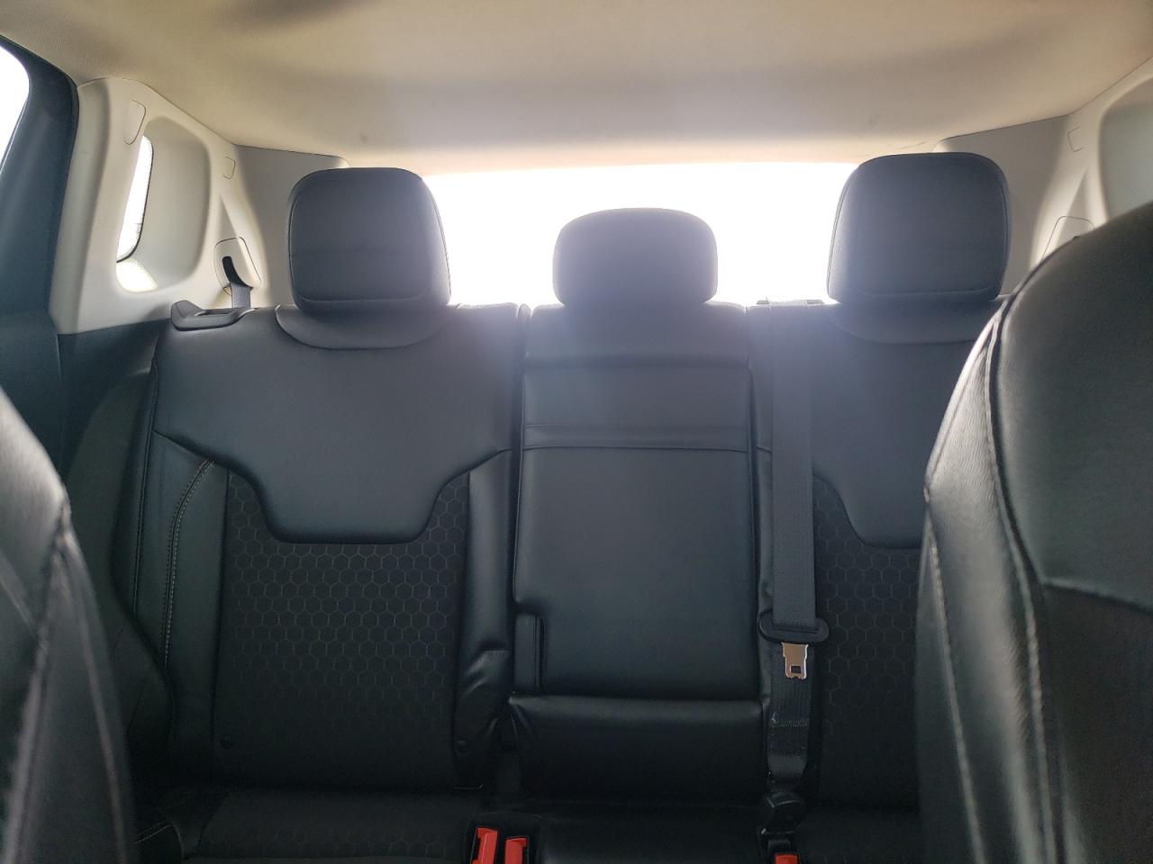 2019 Jeep Compass Latitude VIN: 3C4NJDBB5KT835798 Lot: 64882064