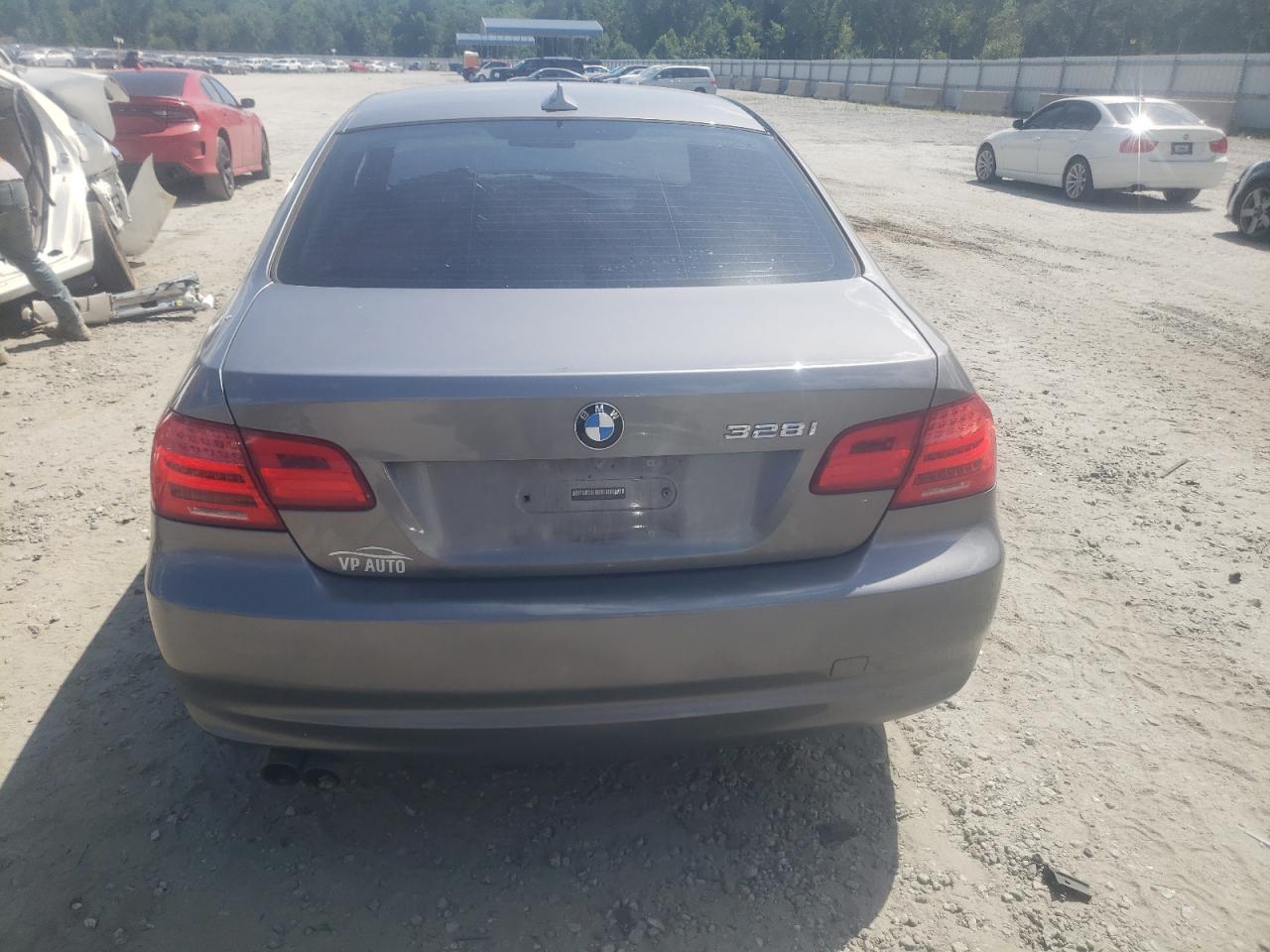 WBAKF5C57BE655870 2011 BMW 328 Xi Sulev