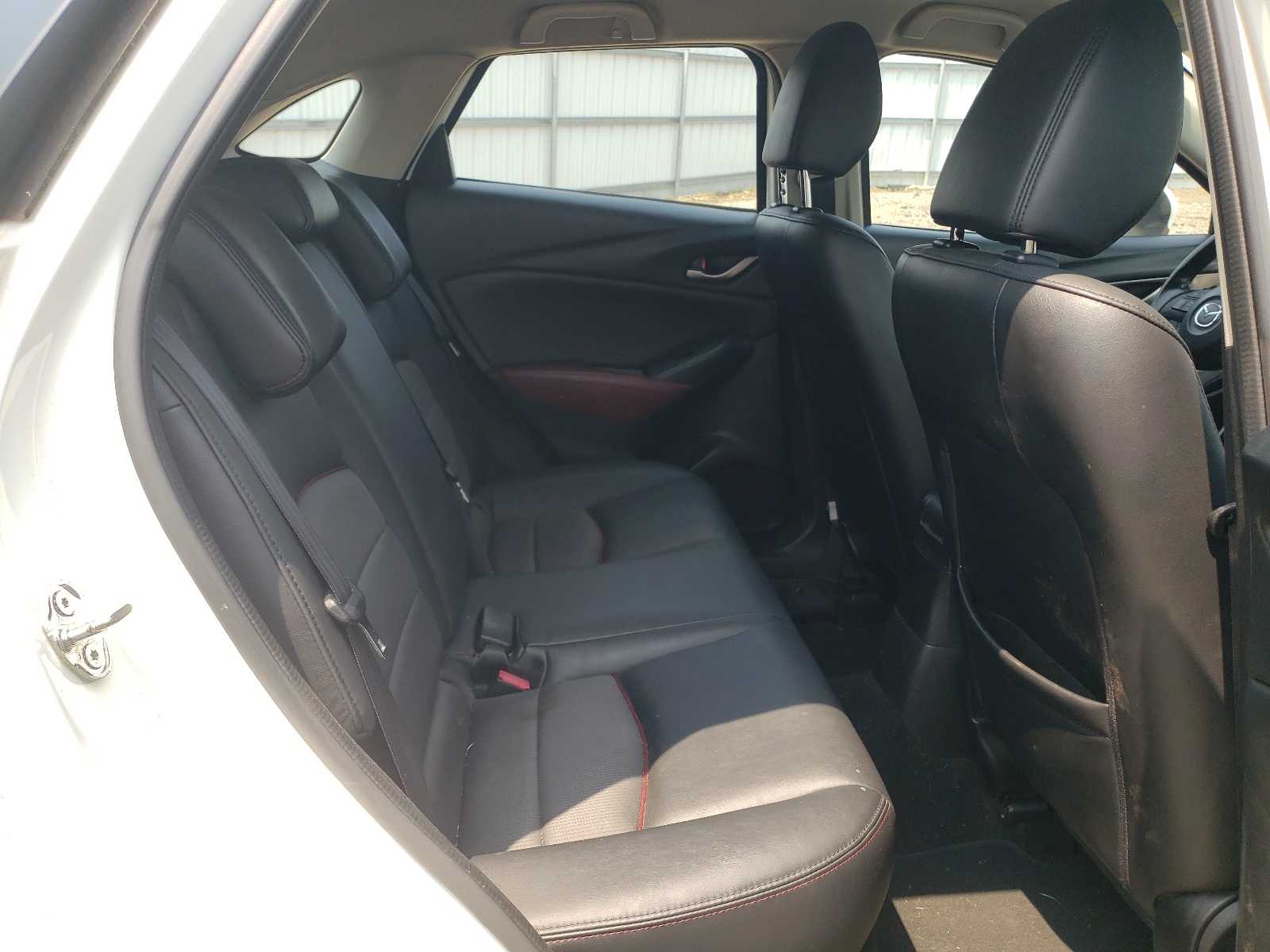 JM1DKBC75G0112626 2016 Mazda Cx-3 Touring