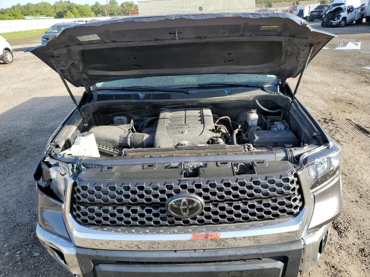 5TFEM5F14JX134123 2018 Toyota Tundra Crewmax Sr5