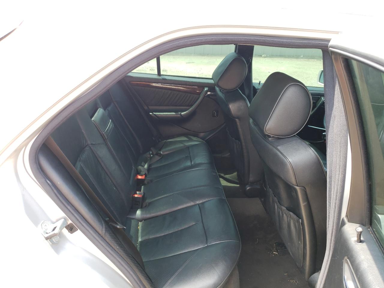 1998 Mercedes-Benz C 230 VIN: WDBHA23G3WA592919 Lot: 62500644