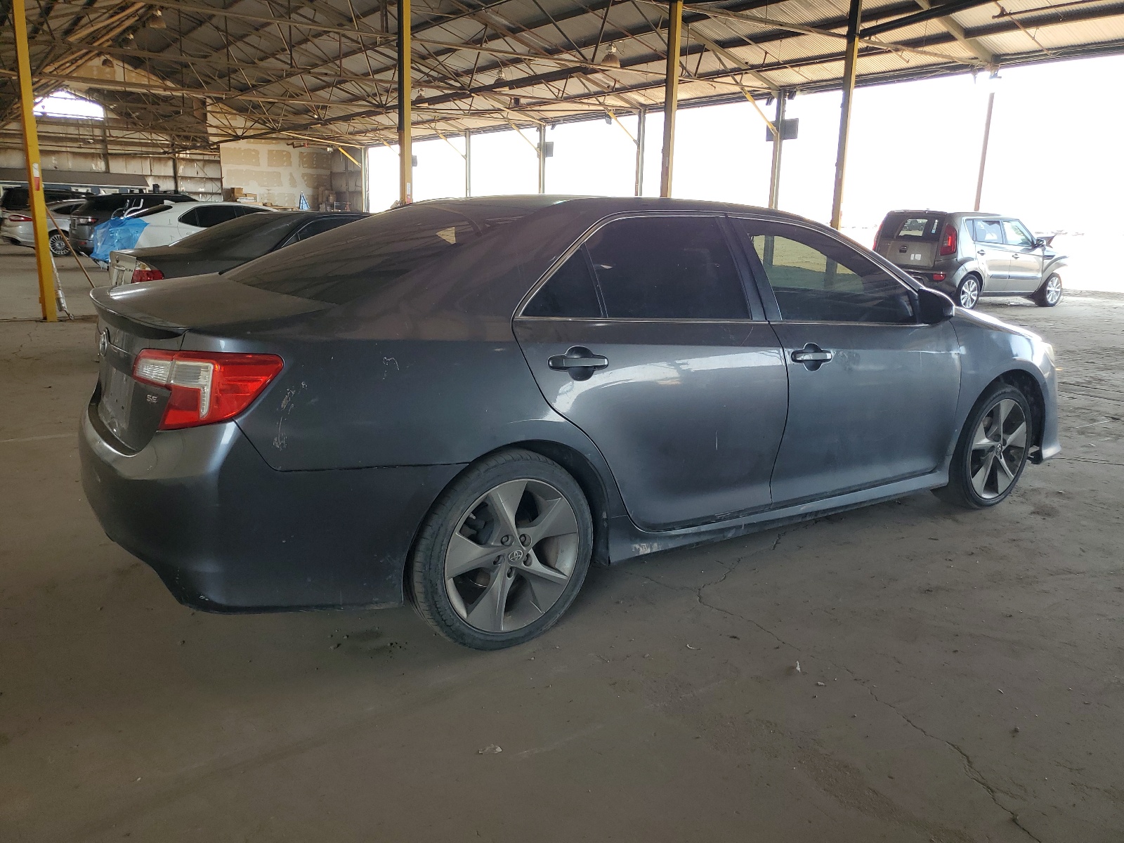 2014 Toyota Camry L vin: 4T1BF1FK4EU806411