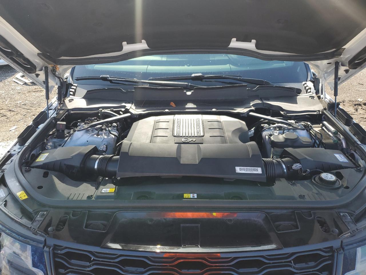 2021 Land Rover Range Rover Sport Svr VIN: SALWZ2RE3MA782068 Lot: 64566764