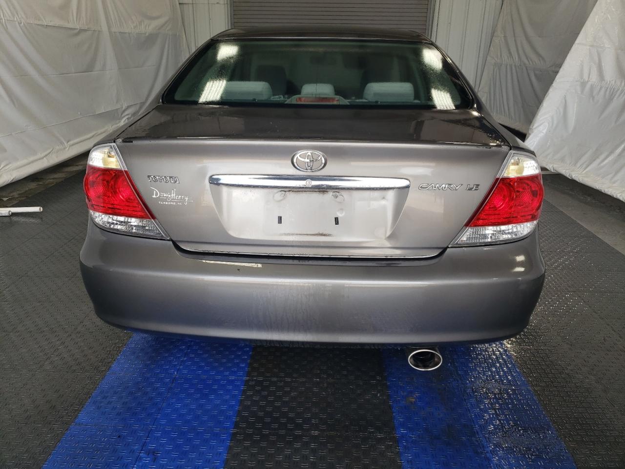 2005 Toyota Camry Le VIN: 4T1BE32K65U579968 Lot: 63912394