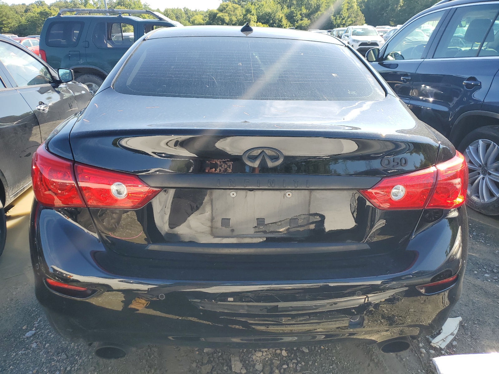 JN1EV7AR1HM835755 2017 Infiniti Q50 Premium
