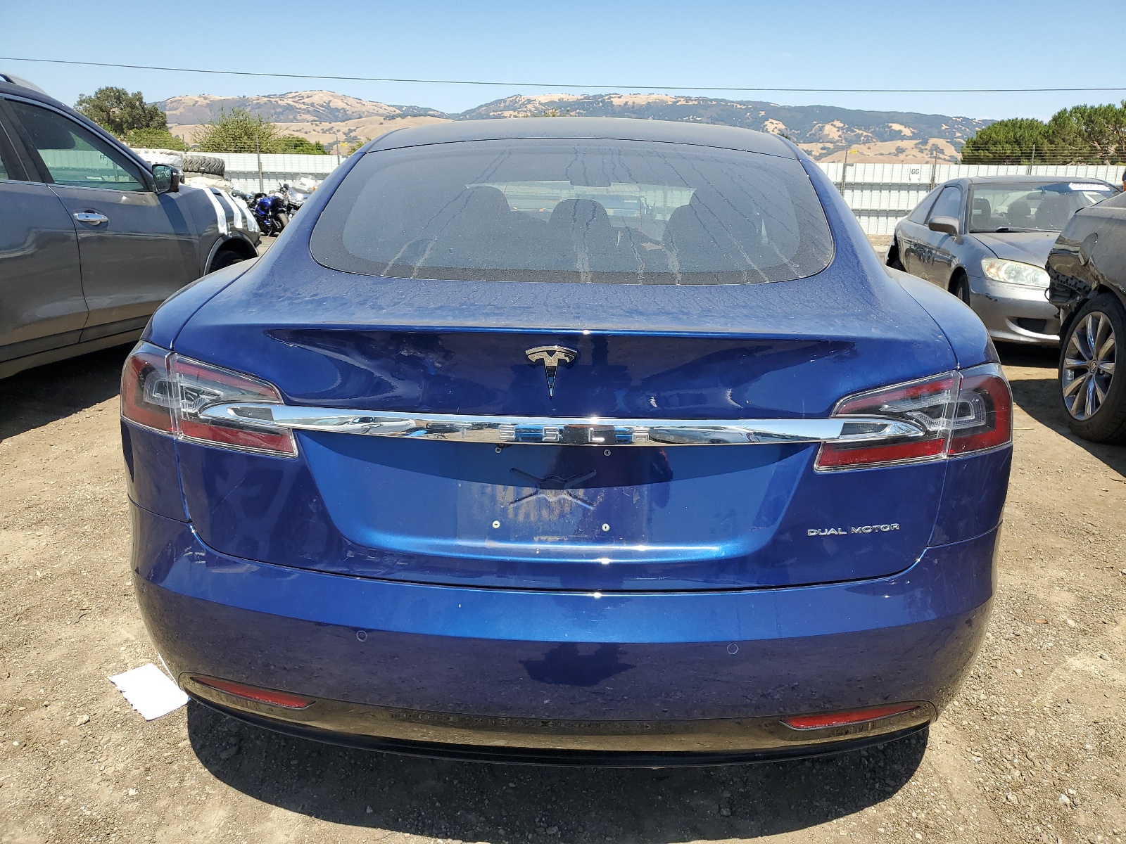 5YJSA1E24KF345784 2019 Tesla Model S