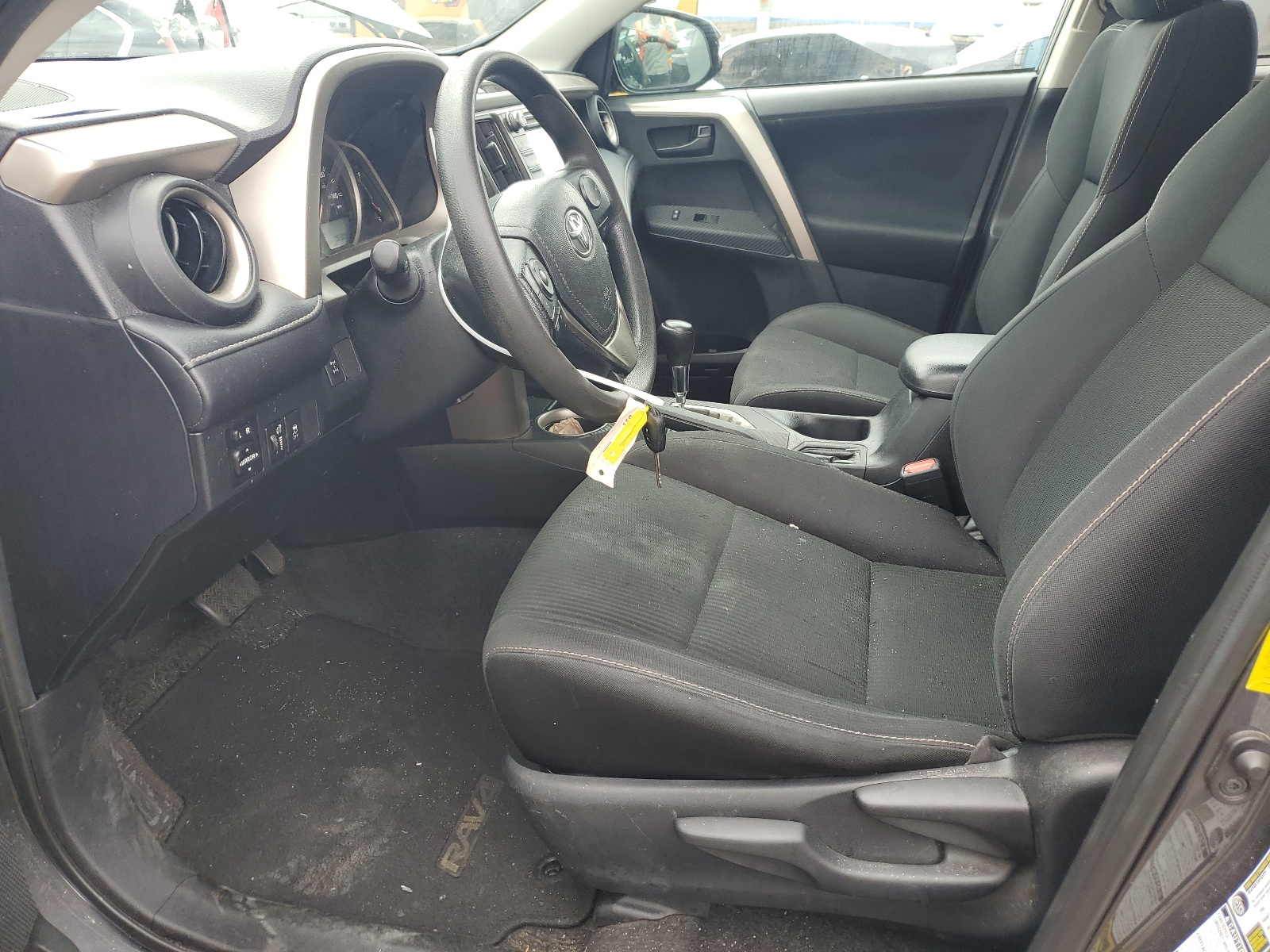 2T3RFREV7DW041841 2013 Toyota Rav4 Xle