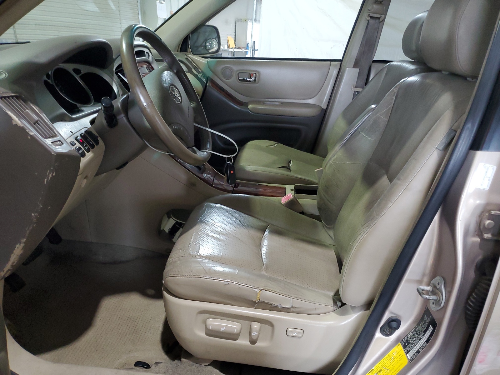 JTEEP21A940016171 2004 Toyota Highlander