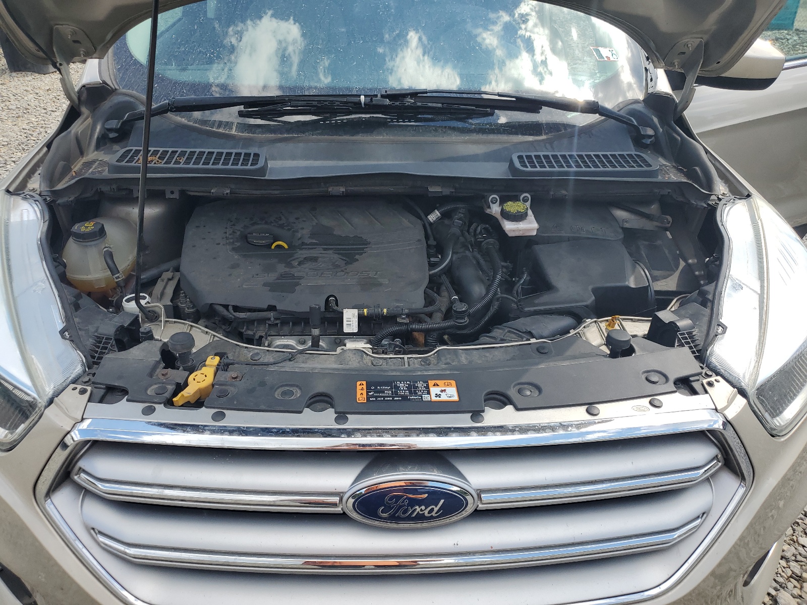 1FMCU0GD7HUA53840 2017 Ford Escape Se