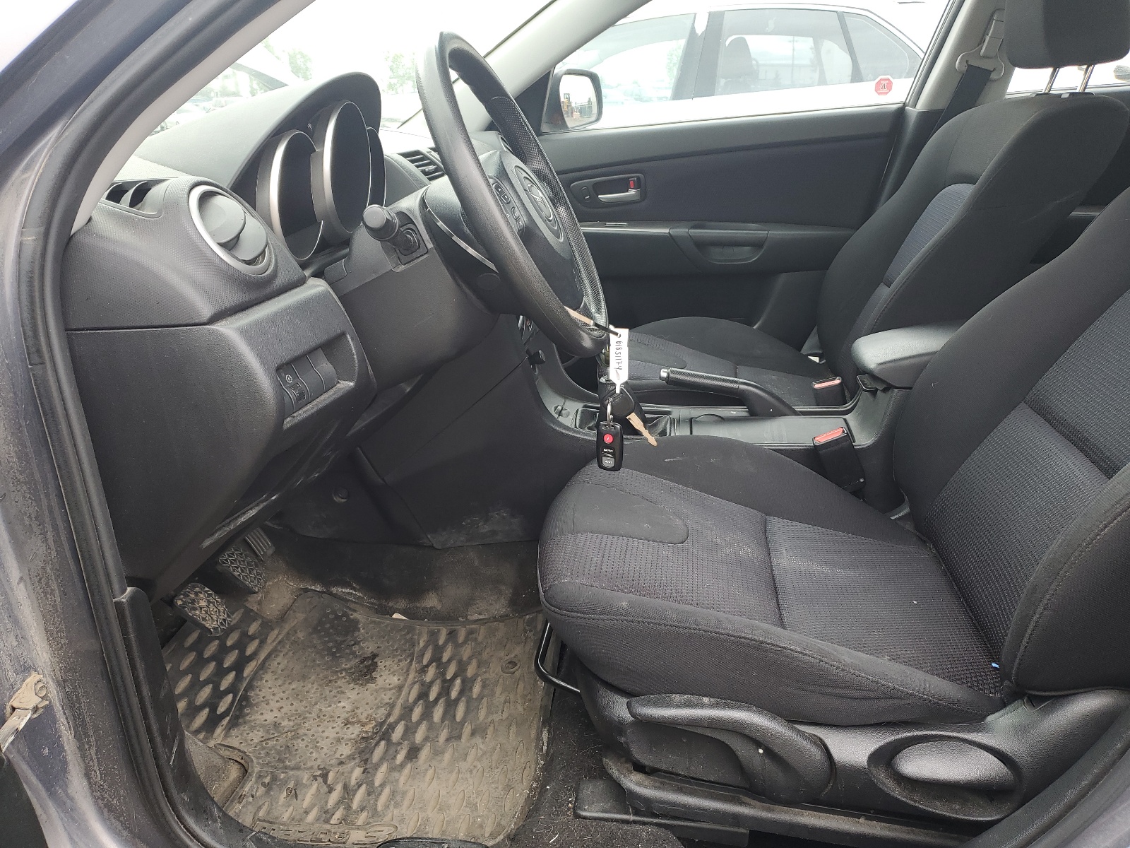 JM1BK343871611505 2007 Mazda 3 Hatchback