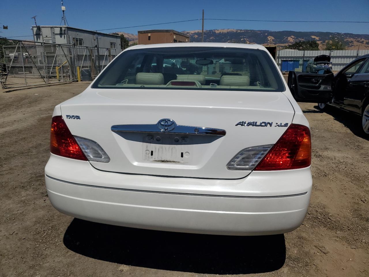 2001 Toyota Avalon Xl VIN: 4T1BF28B91U118482 Lot: 63497024